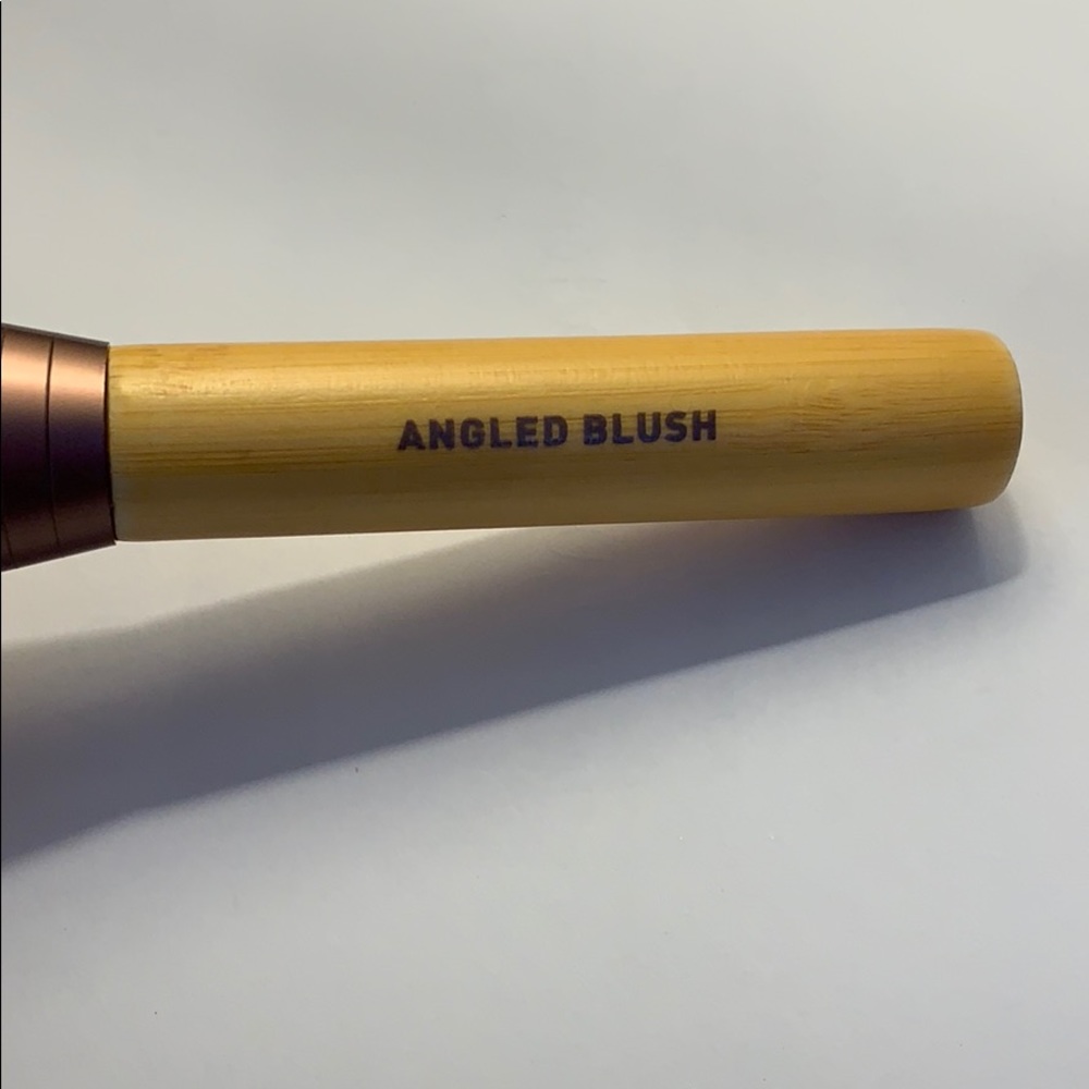 Angled Brush - Picture 3 of 3